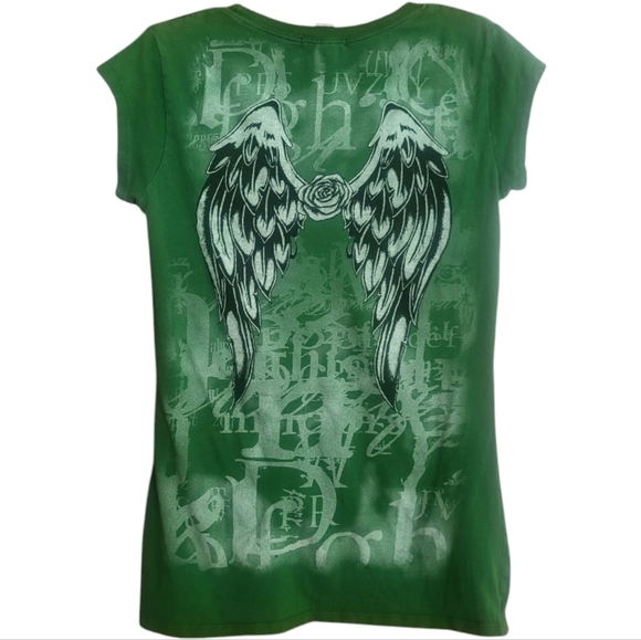 🐳2 FOR $10🐳 Love to Love. Angel Wings Cross Graphic T. Soft, Stretch. Fitted - Picture 1 of 6